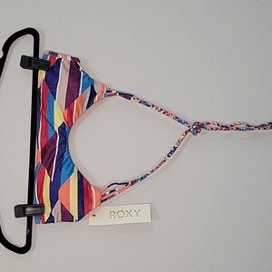NWT Roxy Halter Tri Bikini Top
